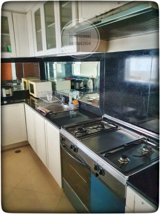 Apartement Park Royale Executive Full Furnish Best City View 2BR