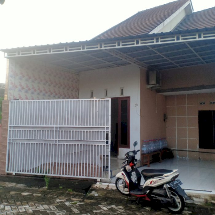 Di Jual Rumah Murah Lokasi Wage SDA