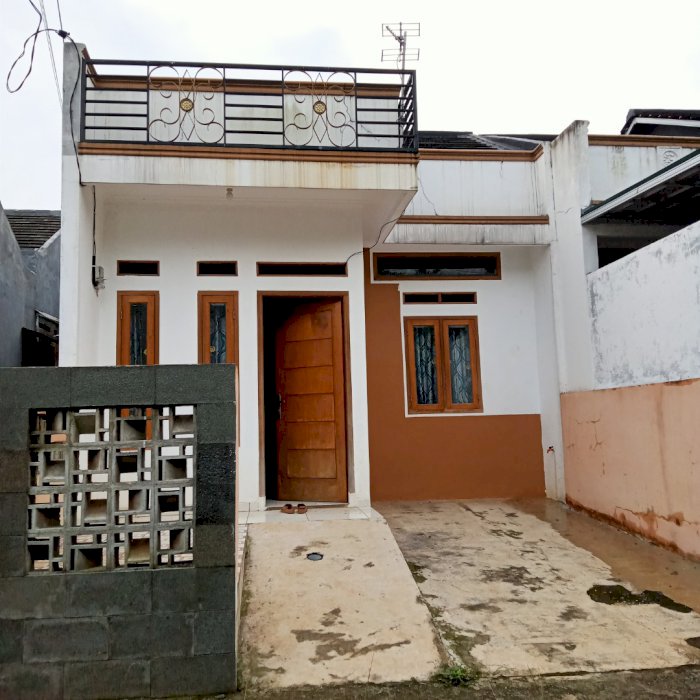 Dijual rumah suasana villa di bojong gede