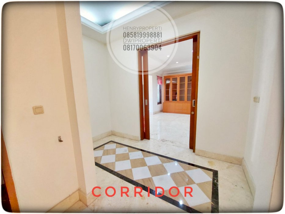Disewa Rumah Cocok untuk Kantor Lokasi Strategis di Kebayoran Baru