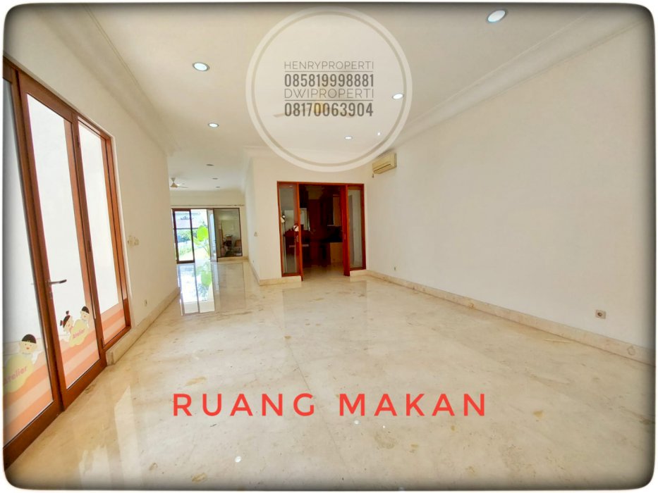 Disewa Rumah Cocok untuk Kantor Lokasi Strategis di Kebayoran Baru
