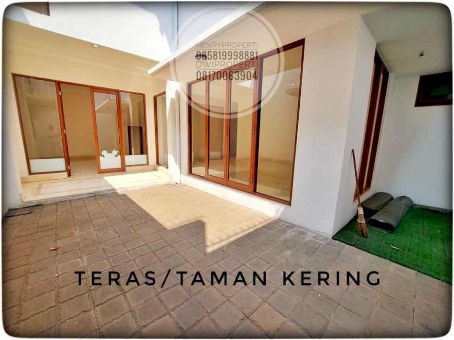 Dijual Rumah Antasari Cocok untuk Kantor Lokasi Strategis