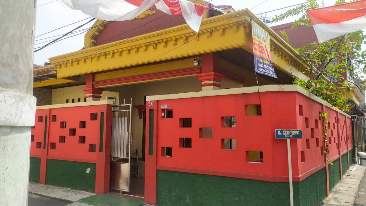 DIJUAL RUMAH 2 LANTAI