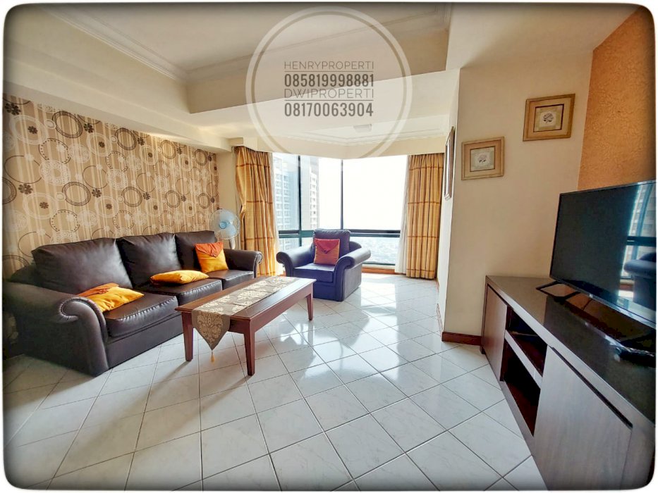 Dijual Taman Anggrek Condo Unit 2+1BR Harga Termurah City View