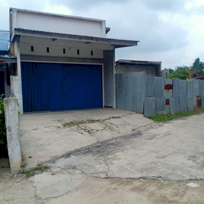 Dijual rumh dan tanah kulim Hangtuah