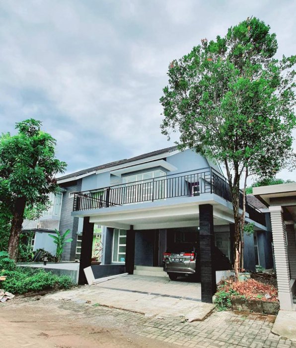 Dijual Cepat! Rumah mewah 2 lantai, Bukit Baruga Kawasan Andalas