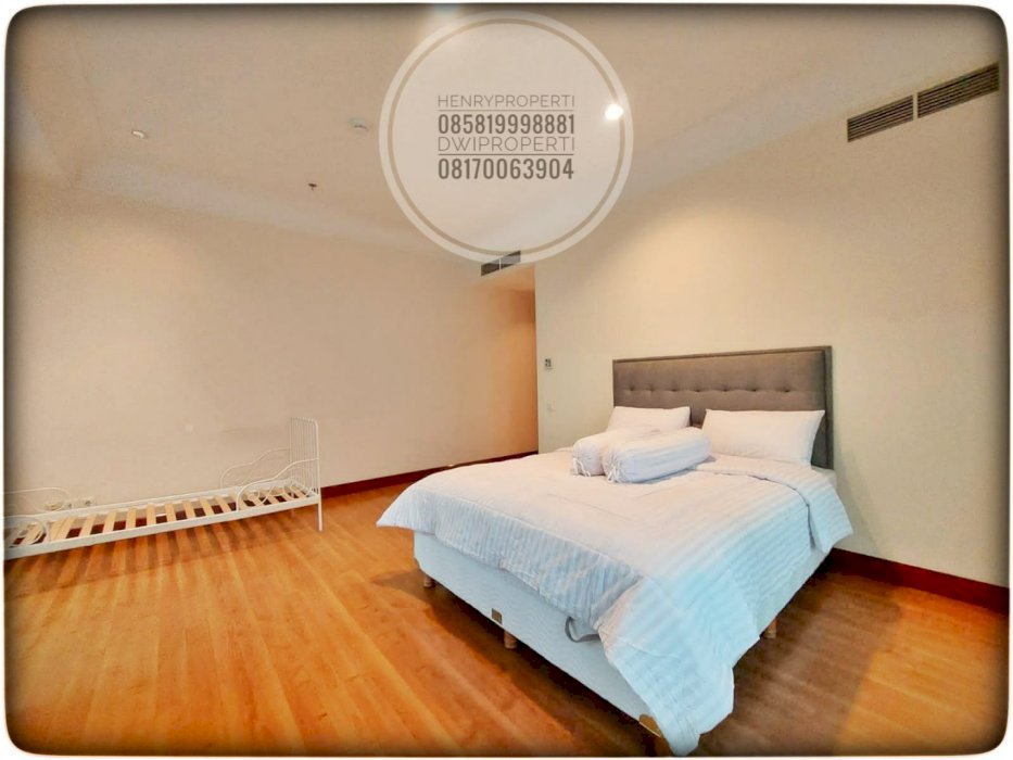 Pakubuwono Residence For Rent Best Unit 3BR + 1 Study Full Furnish