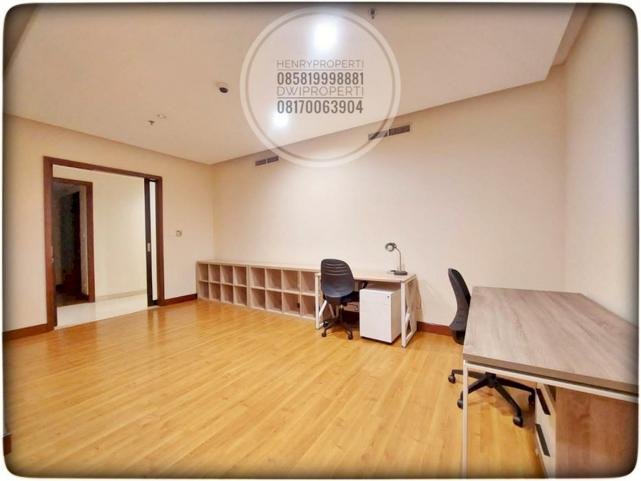 Pakubuwono Residence For Rent Best Unit 3BR + 1 Study Full Furnish