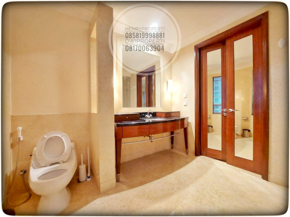 Pakubuwono Residence For Rent Best Unit 3BR + 1 Study Full Furnish