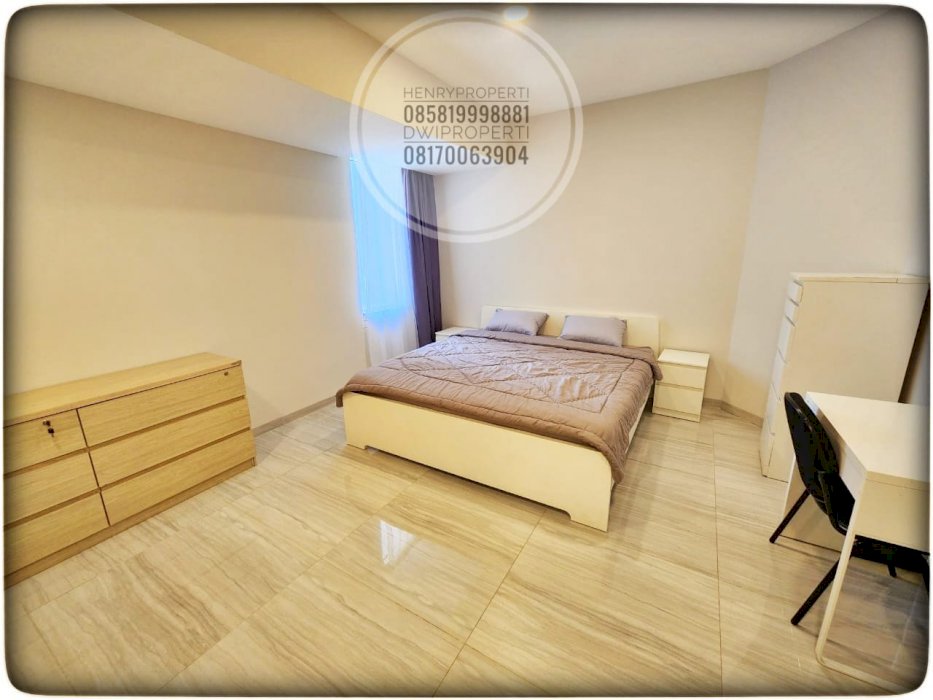 Disewa Taman Anggrek Unit 2+1BR Full Furnish Renov Mid Fl