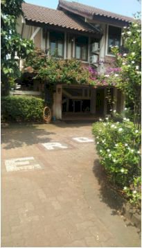 Rumah Villa Mewah Bagus, di Jakarta Selatan, Siap Huni......Muraaah