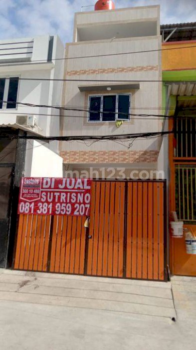 Dijual Rumah: Vikamas baru 3lantai