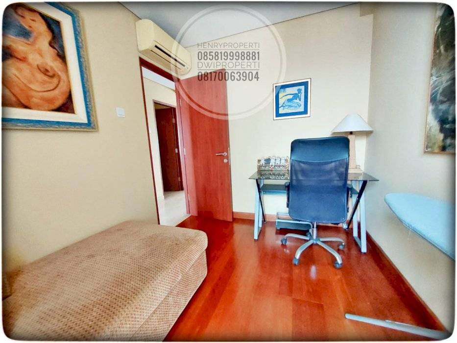 Dijual Permata Hijau Residence Unit 3+1 Mid Fl City dan Pool View