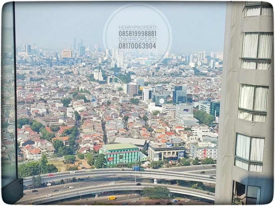 Disewa Taman Anggrek Unit 2BR Full Furnished and Renovated Unit