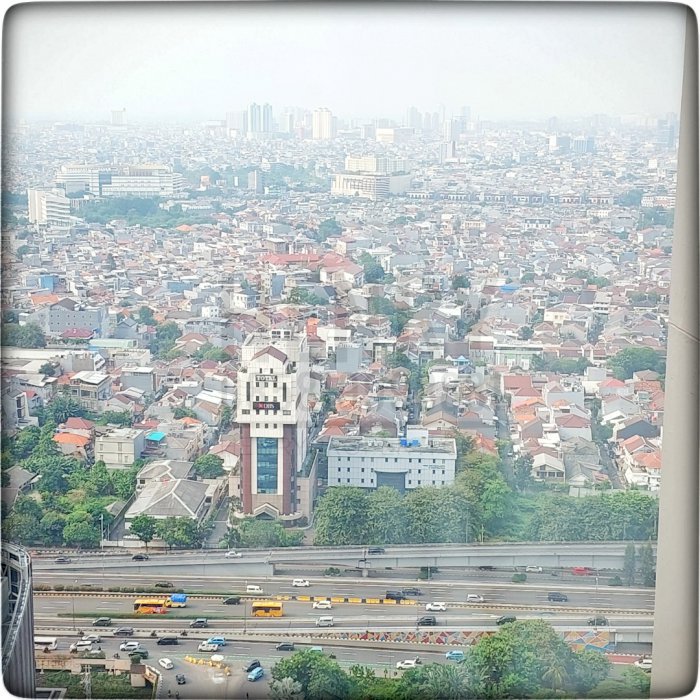 Dijual Taman Anggrek Condominium Unit 3+1BR Furnish Garden + City View