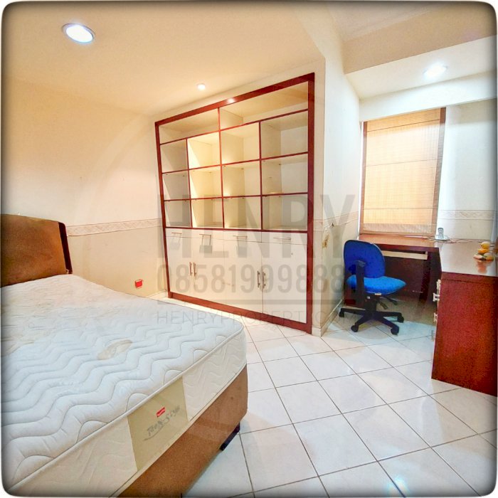Dijual Taman Anggrek Condominium Unit 3+1BR Furnish Garden + City View