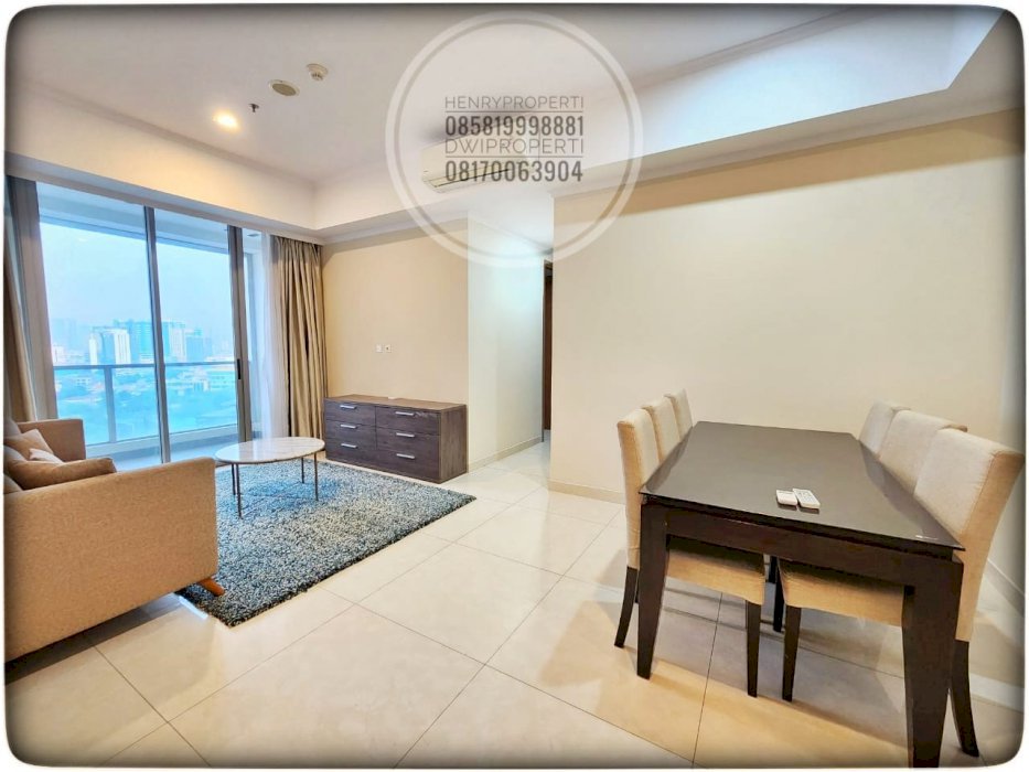Disewa Taman Anggrek Residence Unit 3+1BR BR Low Fl Private Lift
