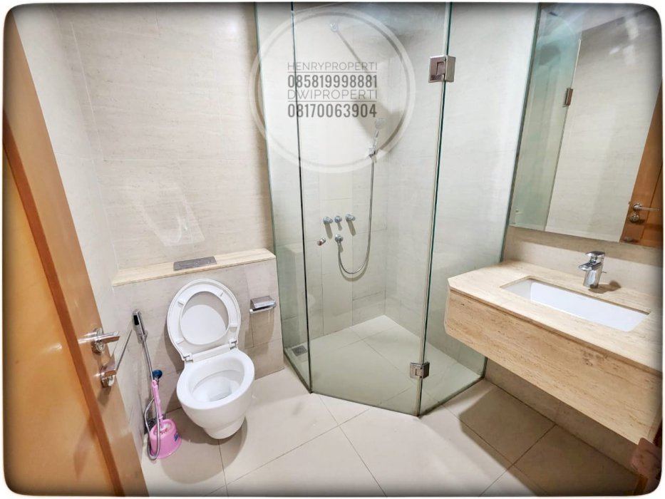 Disewa Taman Anggrek Residence Unit 3+1BR BR Low Fl Private Lift