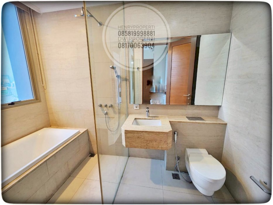 Disewa Taman Anggrek Residence Unit 3+1BR BR Low Fl Private Lift