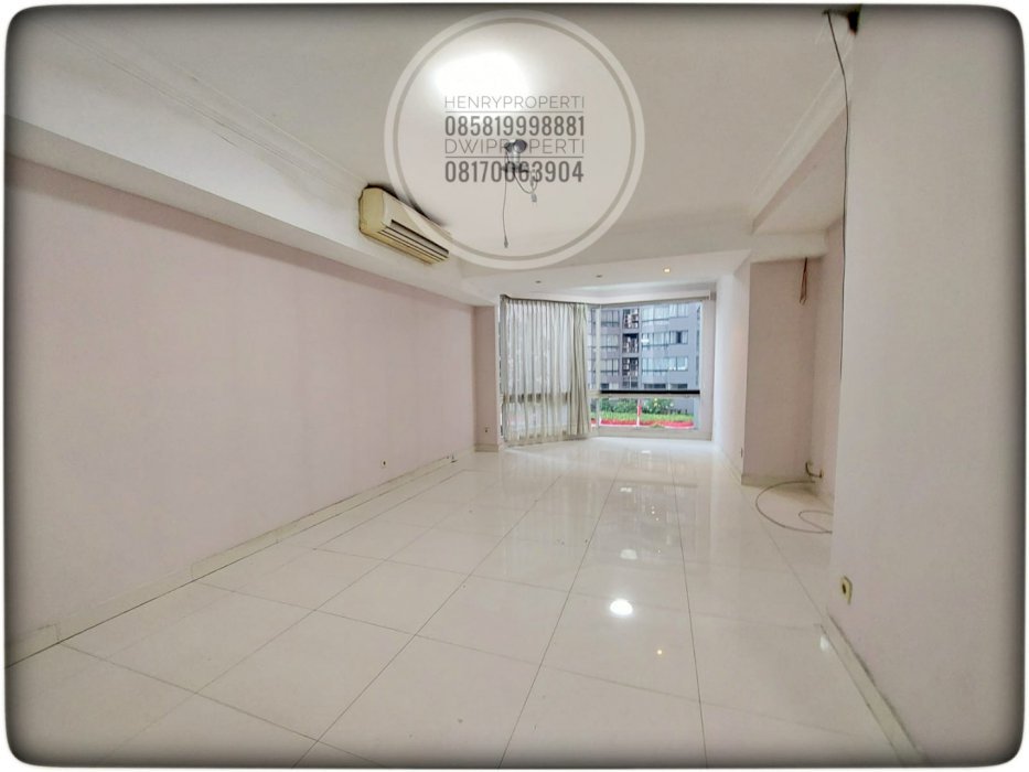 Dijual Taman Anggrek Condominium Unit 2+1BR Semi Furnish Garden View