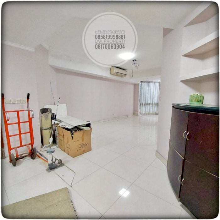 Dijual Taman Anggrek Condominium Unit 2+1BR Semi Furnish Garden View