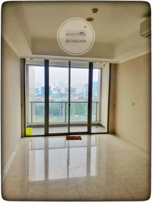 Disewa Taman Anggrek Residence Unit Condo 3BR Low Fl Semi Furnish