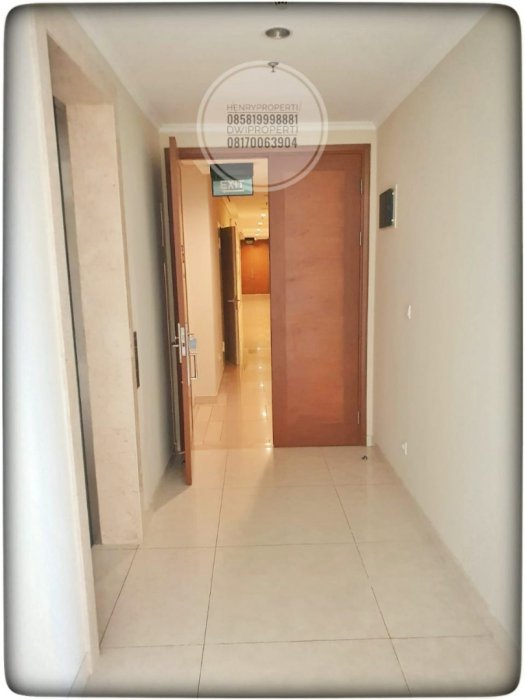 Disewa Taman Anggrek Residence Unit Condo 3BR Low Fl Semi Furnish