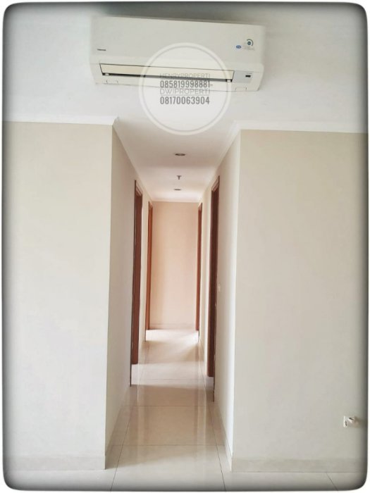 Disewa Taman Anggrek Residence Unit Condo 3BR Low Fl Semi Furnish