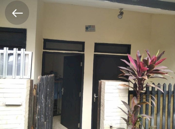 DI KONTRAKAN RUMAH DI MENTENG DALAM TEBET