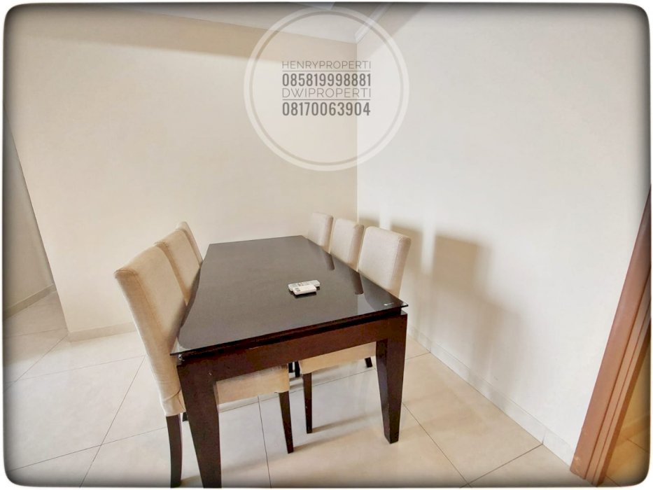 Disewa Taman Anggrek Residence Unit Condo 3+1BR Low Fl  City View