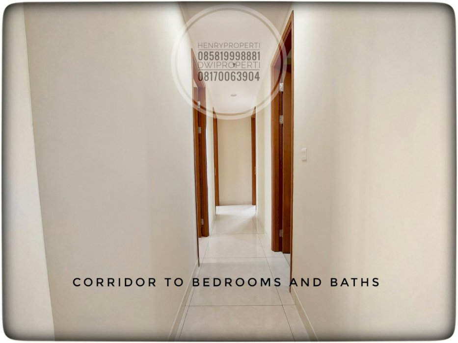 Disewa Taman Anggrek Residence Unit Condo 3+1BR Low Fl  City View