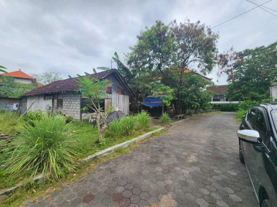 DI JUAL TABAH DI LOKASI PRIME SEMINYAK BIDADARI BALI