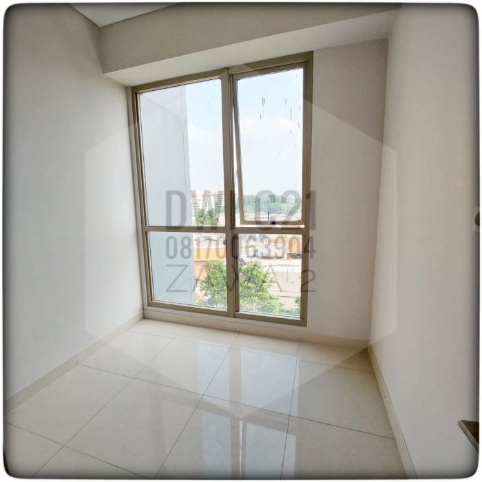 Disewa Taman Anggrek Residence 2BR Semi Furnish Best City View