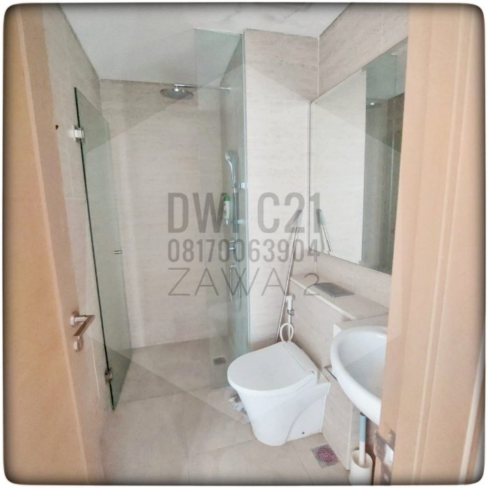 Disewa Taman Anggrek Residence 2BR Semi Furnish Best City View