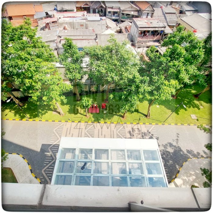 Disewa Taman Anggrek Residence 2BR Semi Furnish Best City View