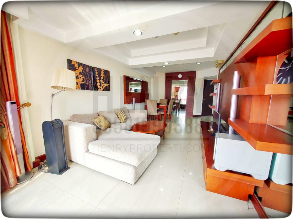Taman Anggrek Condominium Unit Renov 2BR jadi 1BR Besar Ensuite Bath