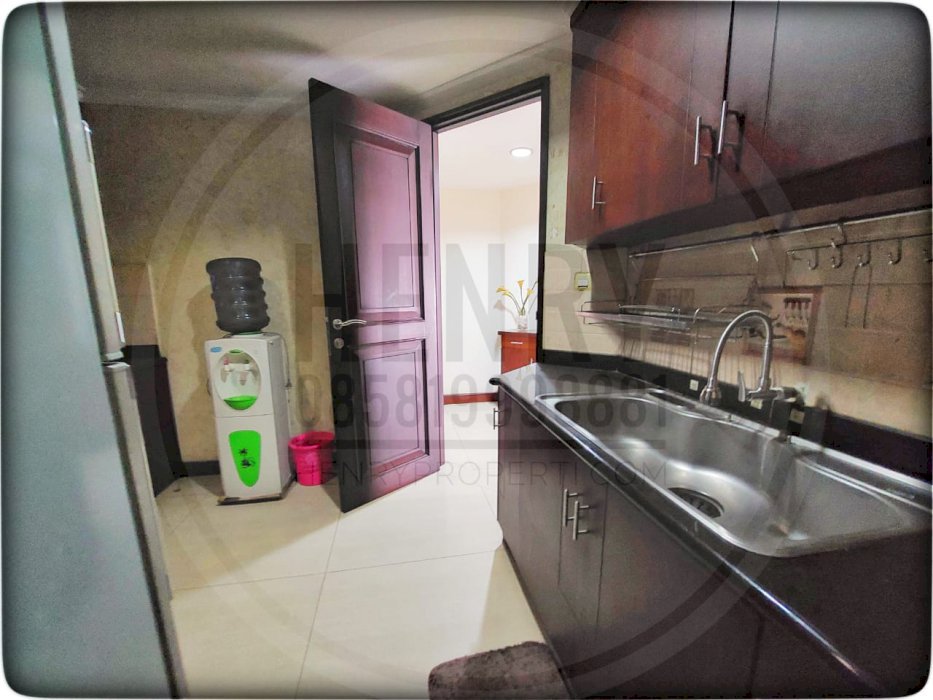 Taman Anggrek Condominium Unit Renov 2BR jadi 1BR Besar Ensuite Bath