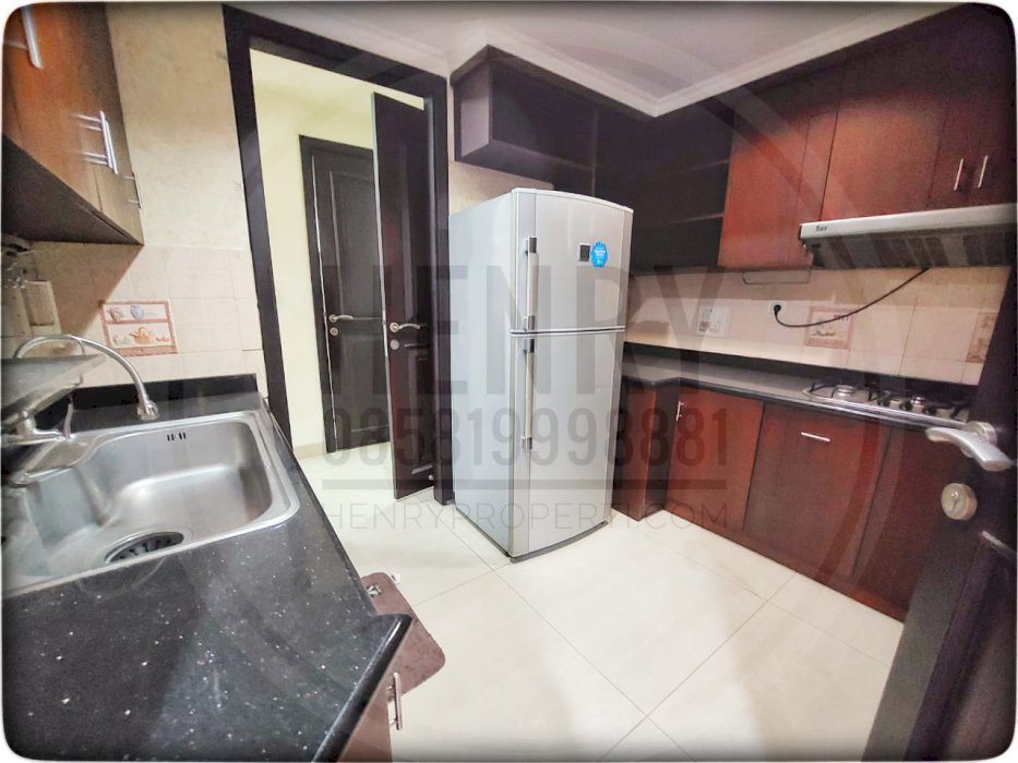 Taman Anggrek Condominium Unit Renov 2BR jadi 1BR Besar Ensuite Bath