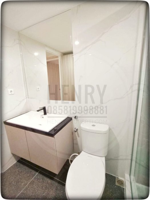 FOR SALE  Taman Anggrek Condominium Unit Sudut 2+1BR City View