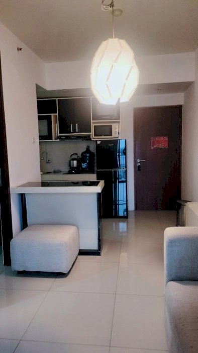 Menyewakan unit Apartemen siap huni