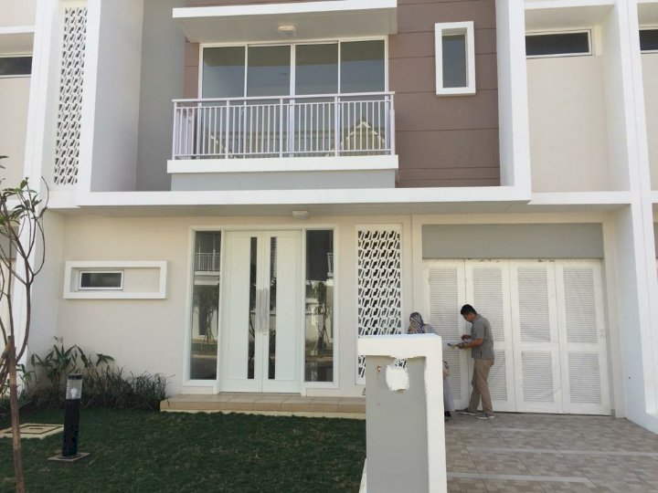 Dijual  Rumah di Summarecon  Claster Amanda