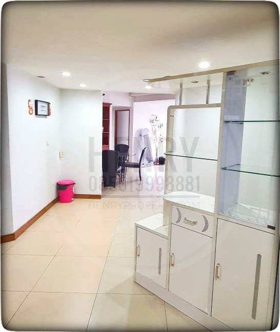 JUAL Taman Anggrek Condominium Unit Sudut 2+1BR City View