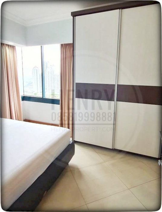 JUAL Taman Anggrek Condominium Unit Sudut 2+1BR City View
