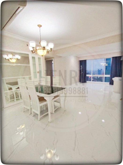 Dijual Taman Anggrek Condominium jakarta barat Unit Sudut