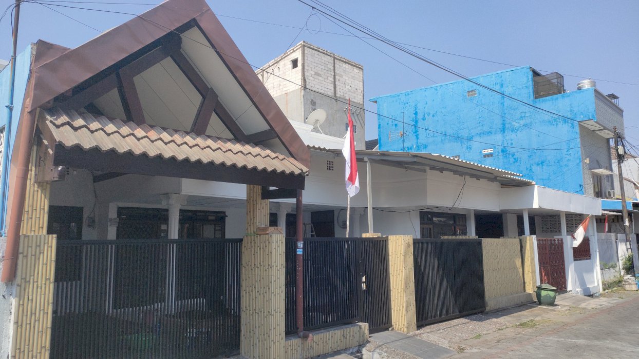 DIJUAL CEOAT RUMAH DARMO PERMAI UTARA