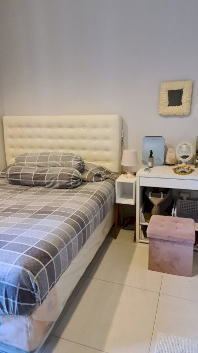 Disewa Taman Anggrek Residence Unit Condo 3BR Mid Fl Furnish City View