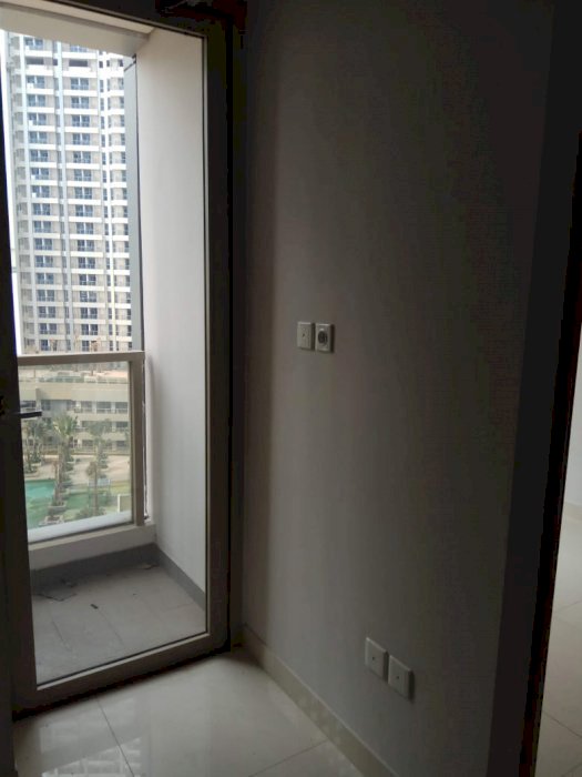 SEWA Taman Anggrek Residence Unit Condo 3BR Mid Fl Furnish Pool View