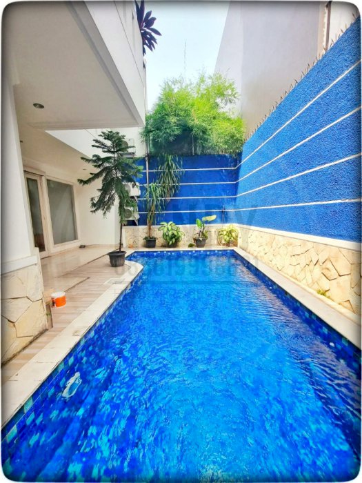 Disewa Rumah Pondok Indah 5+1BR Siap Huni Kencana Permai