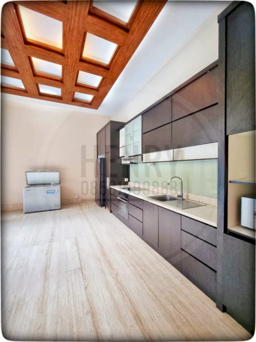 Disewa Rumah Pondok Indah Taman Kencana 4+1BR Sudah Renov