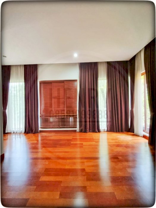Disewa Rumah Pondok Indah Taman Kencana 4+1BR Sudah Renov